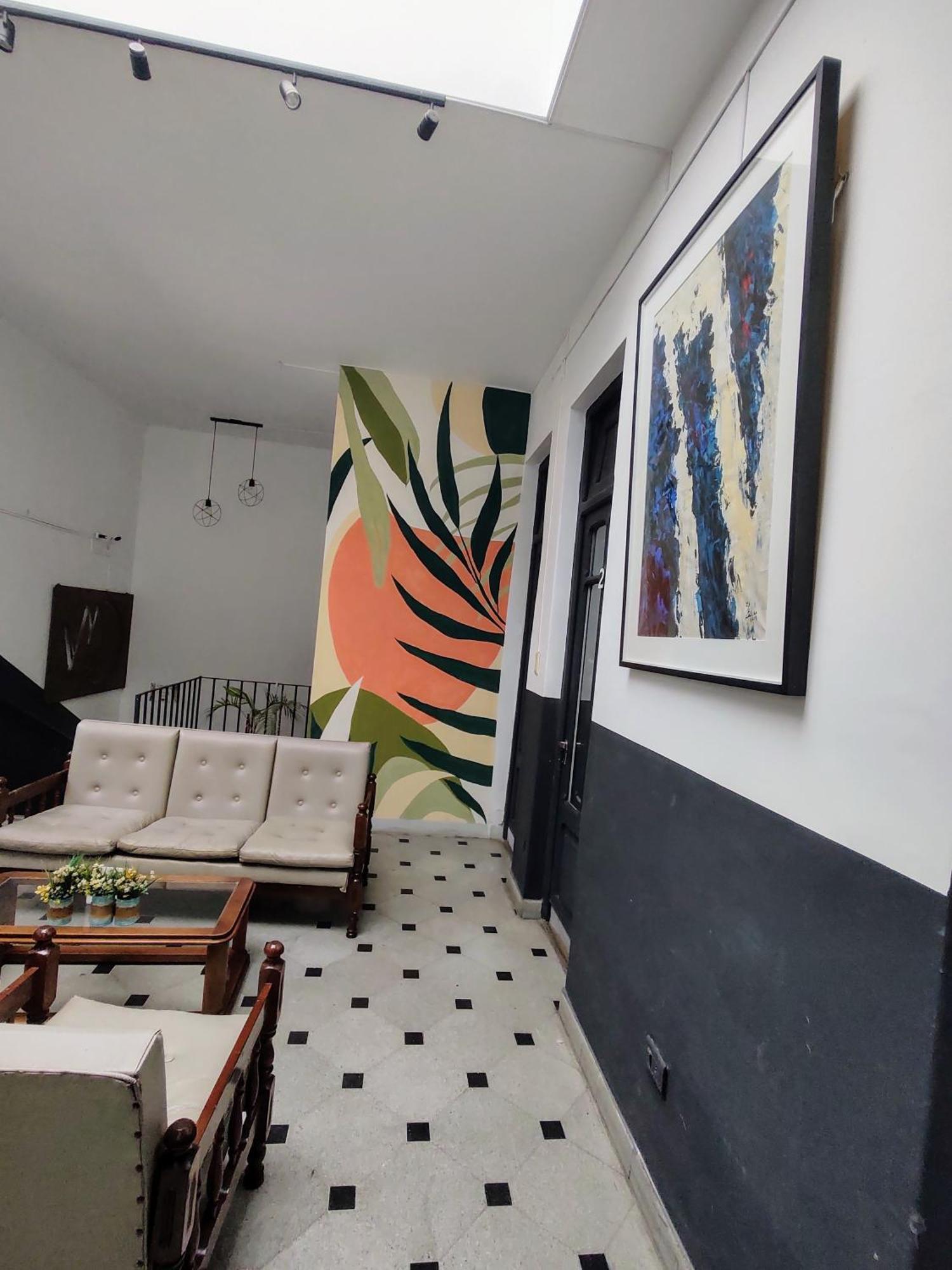 Hostal Vampaya Сальта Екстер'єр фото